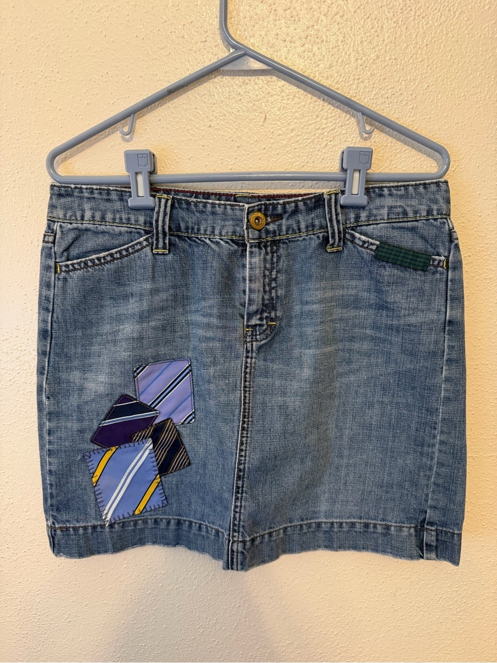 Tommy Hilfiger Patched Skirt